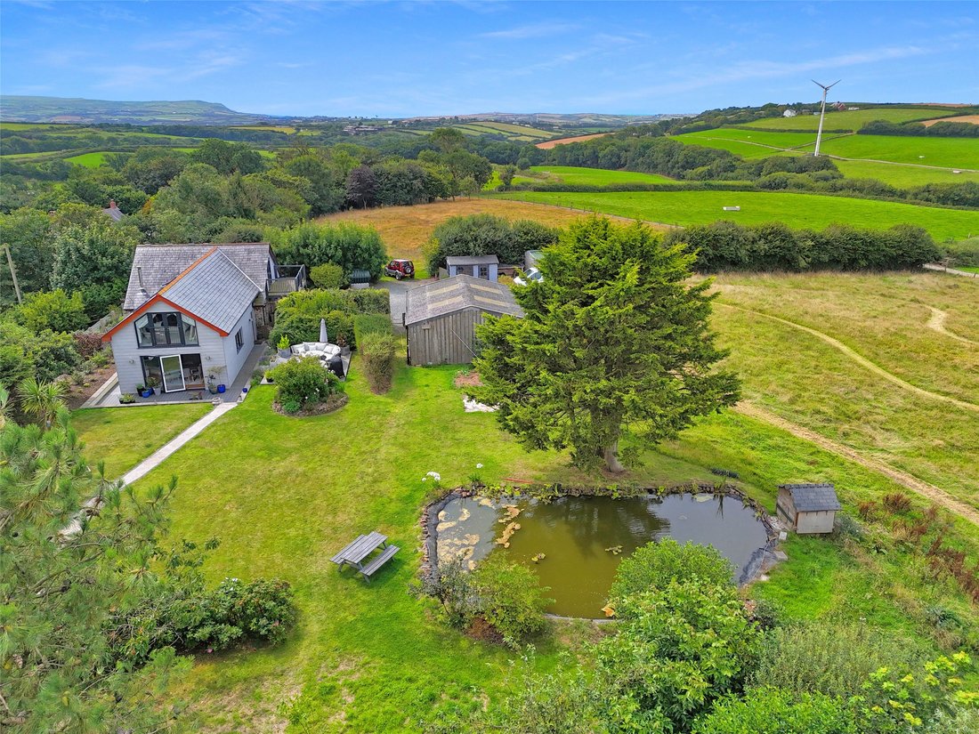 House in Cornwall, England 2 - 16064959