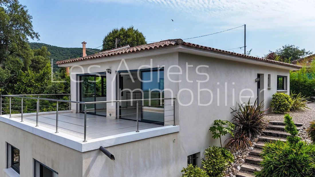 House in Les Adrets-de-l'Estérel, Provence-Alpes-Côte d'Azur, France 2 - 16063574