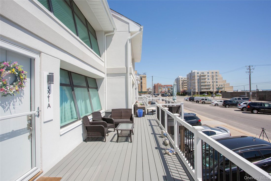Long Beach, New York, United States 4 - 16065119