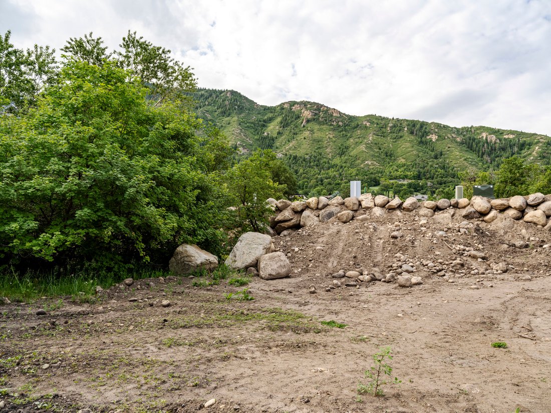 Land in Sandy, Utah, United States 5 - 16064706