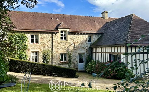 Castle for Sale in Argentan, Normandy, France
