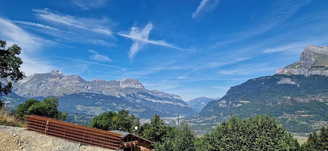 Chalet in Combloux, Auvergne-Rhône-Alpes, France 3 - 16064866