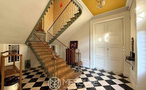 Castle for Sale in Châtellerault, Nouvelle-Aquitaine, France