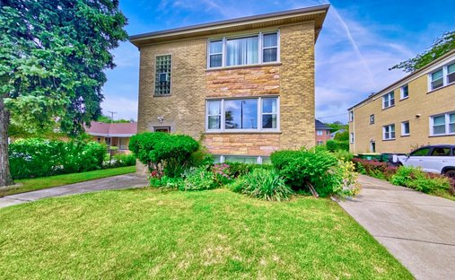 Apartment in Lincolnwood, Illinois, United States 1
