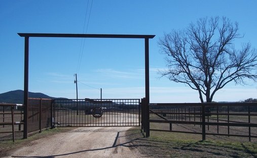 Farm Ranch in Bandera, Texas, United States 1