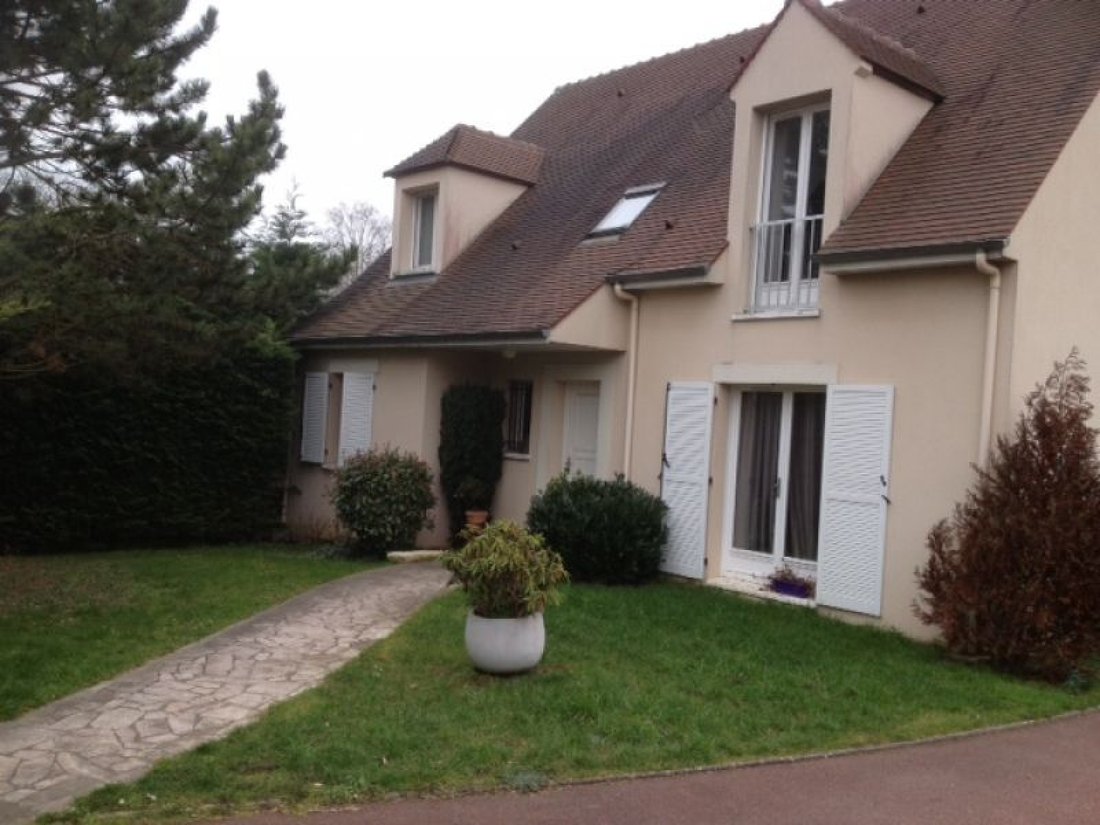 Maison à Saint-Germain-en-Laye, Île-de-France, France 1 - 16067584