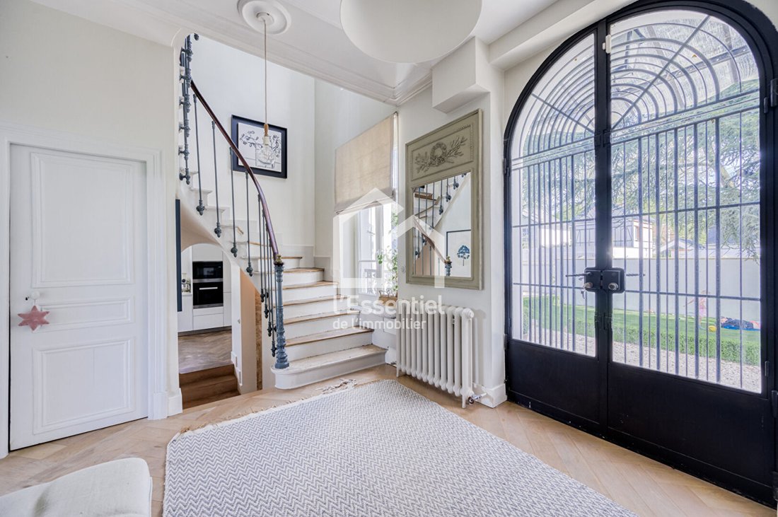 House in Napoleon, Maisons-Laffitte, France 5 - 16067380