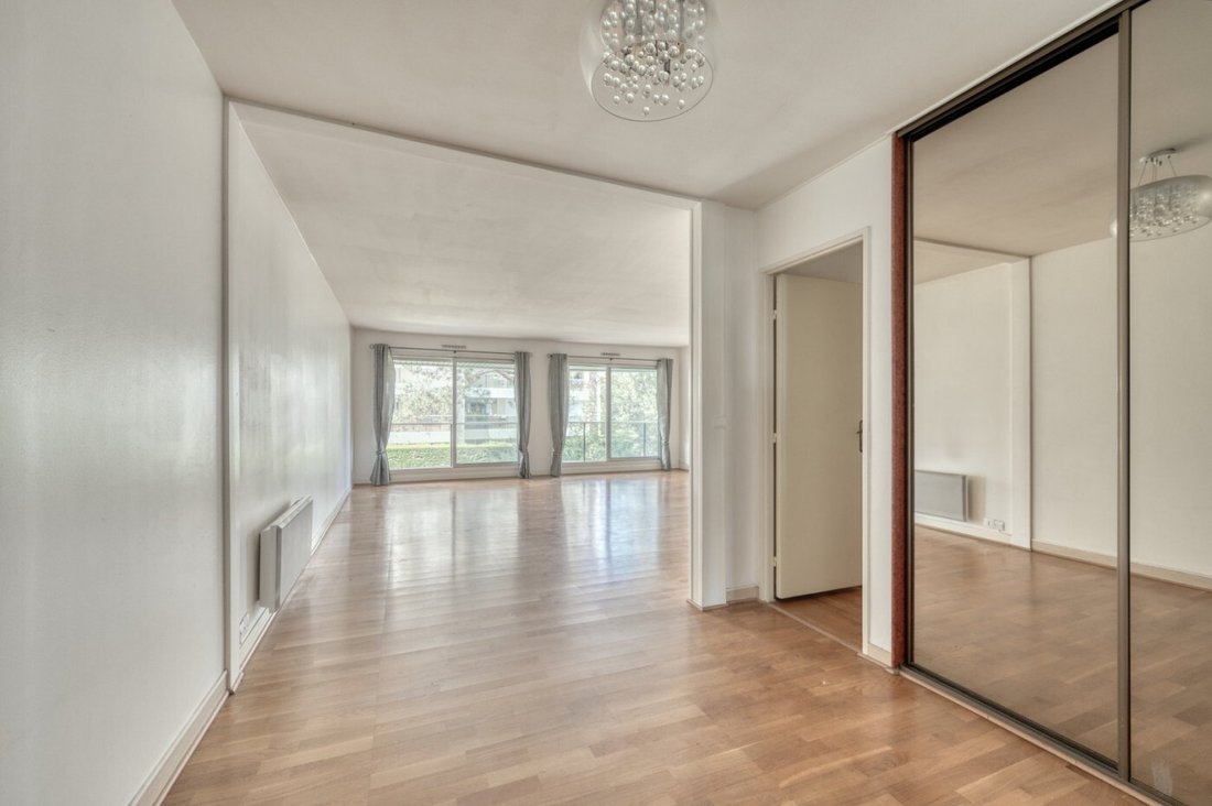 Apartment in Centre, Le Pecq, France 2 - 16067002