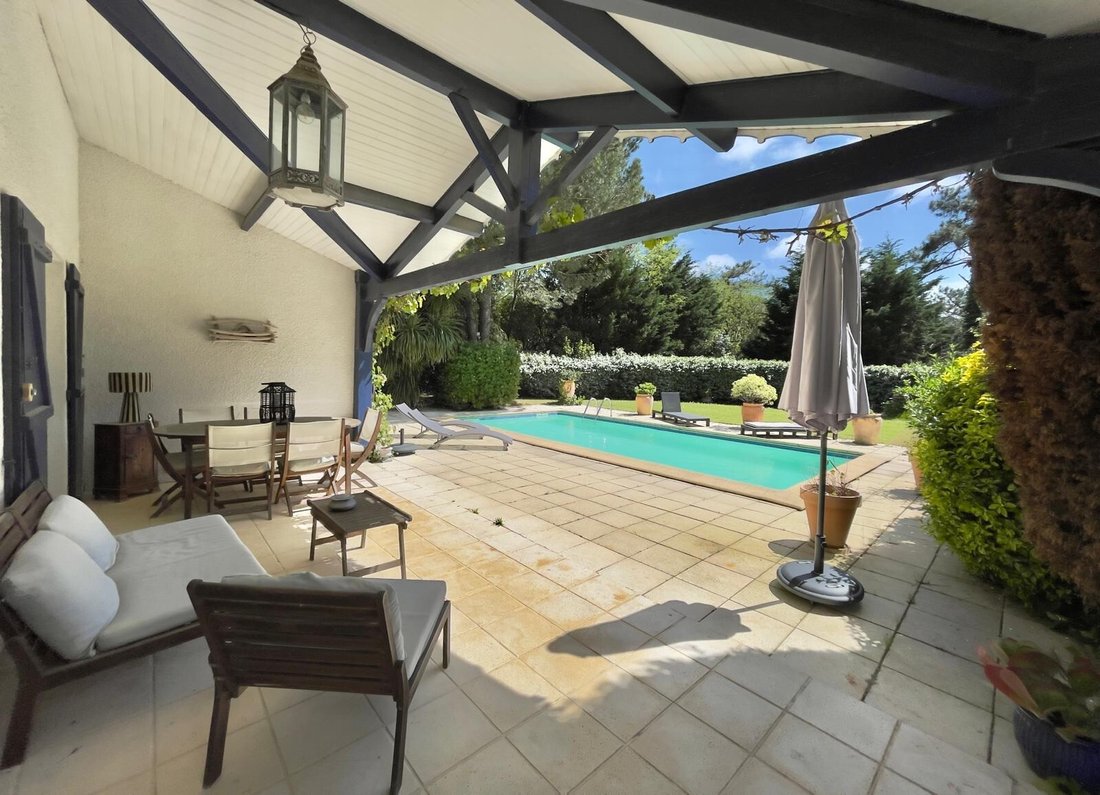 Villa in Lege Bourg, Lège-Cap-Ferret, France 2 - 16066333