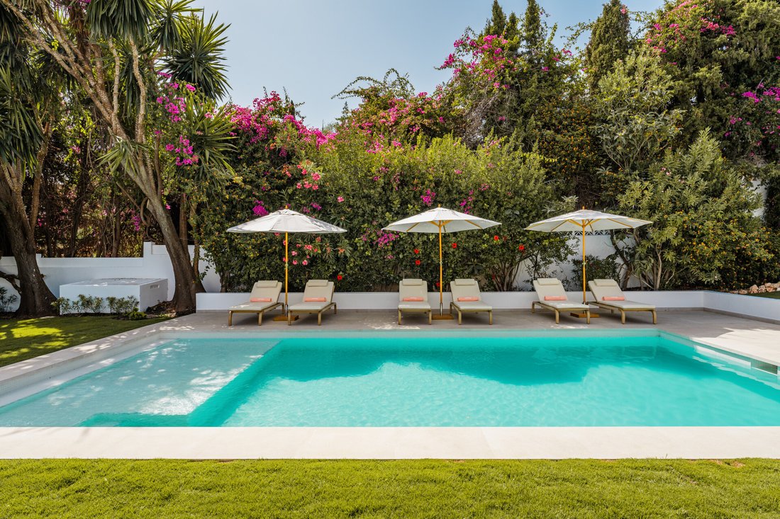 Villa in Sierra Blanca, Marbella, Spain 3 - 16065788
