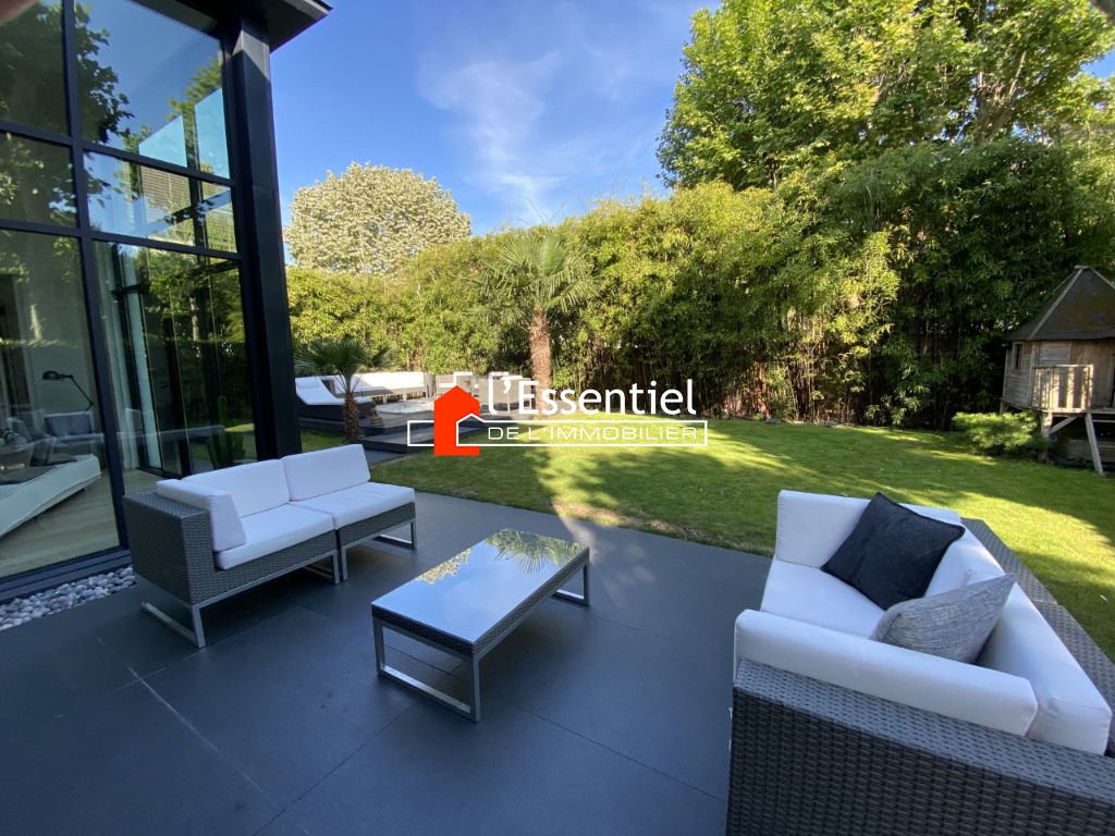 House in Napoleon, Maisons-Laffitte, France 5 - 16067353