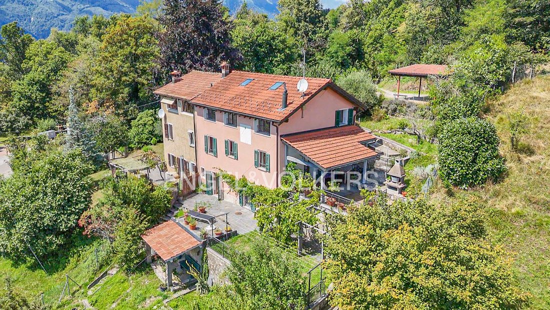 House in Comano, Ticino, Switzerland 1 - 16068583