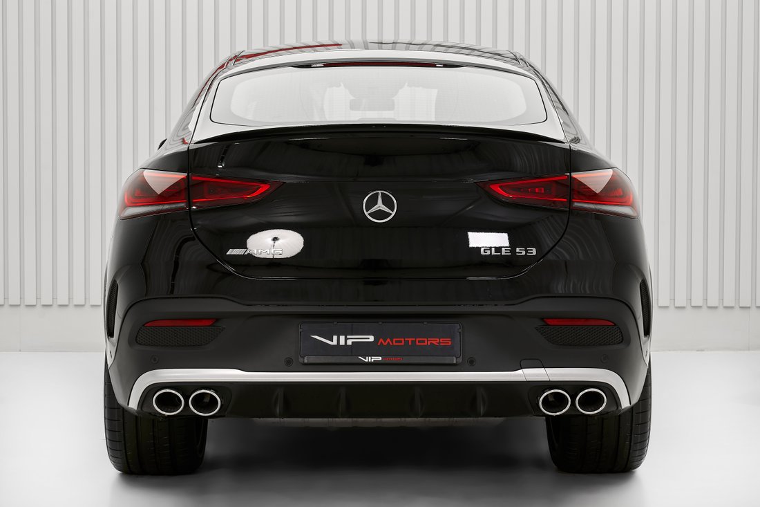 Suv in Dubai, Dubai, United Arab Emirates 5 - 16068647