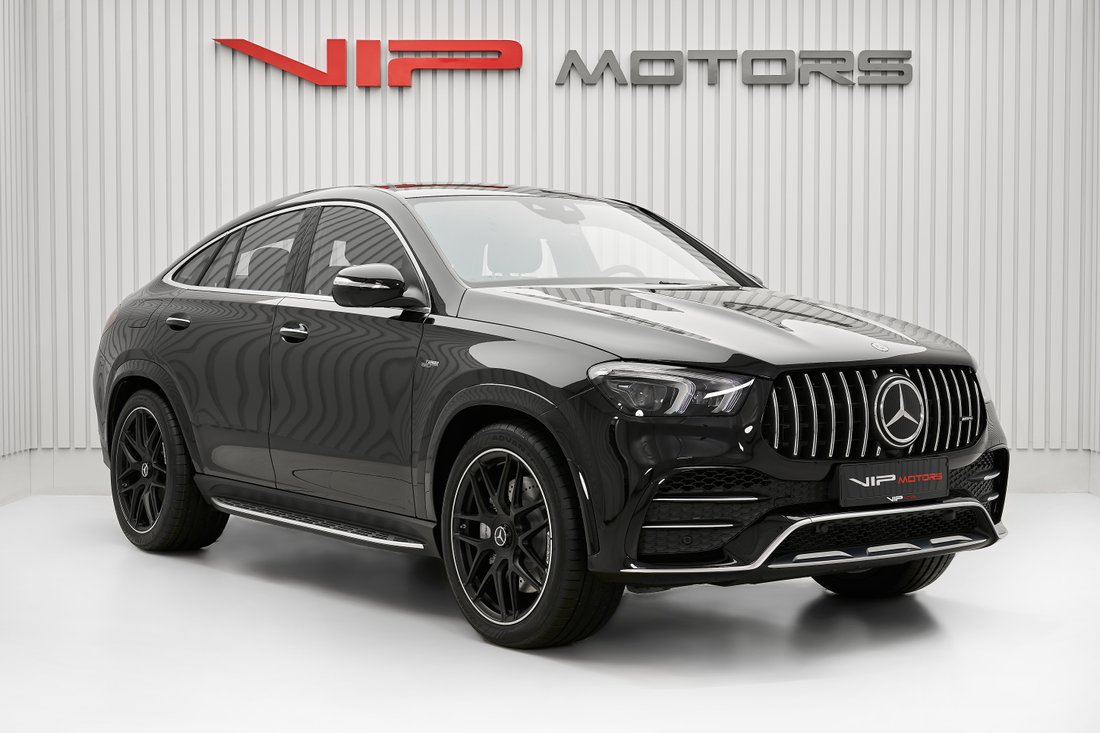 Suv in Dubai, Dubai, United Arab Emirates 1 - 16068647