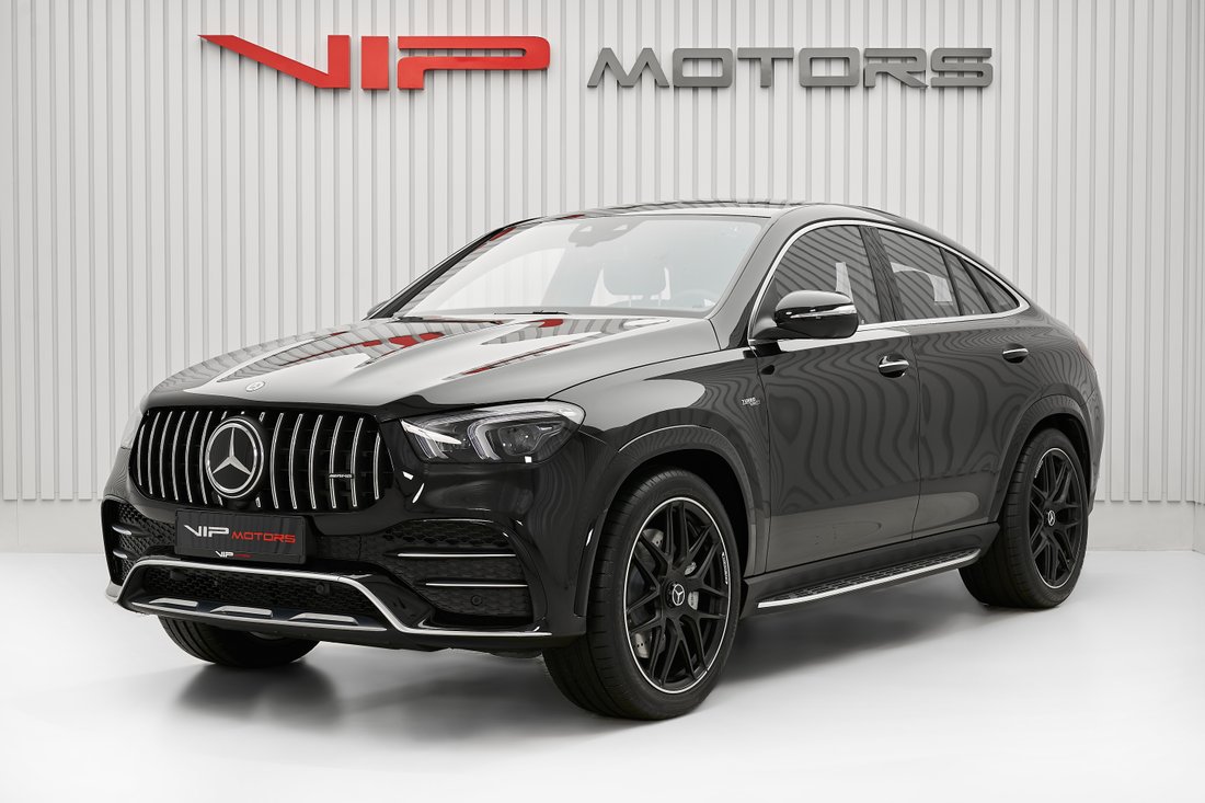 Suv in Dubai, Dubai, United Arab Emirates 3 - 16068647