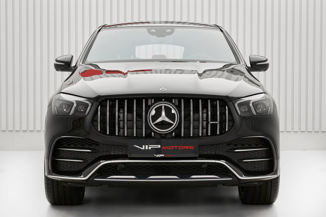 Suv in Dubai, Dubai, United Arab Emirates 2 - 16068647