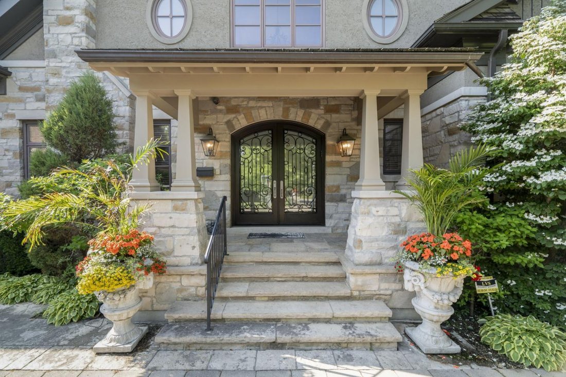 House in Vaughan, Ontario, Canada 3 - 16067803