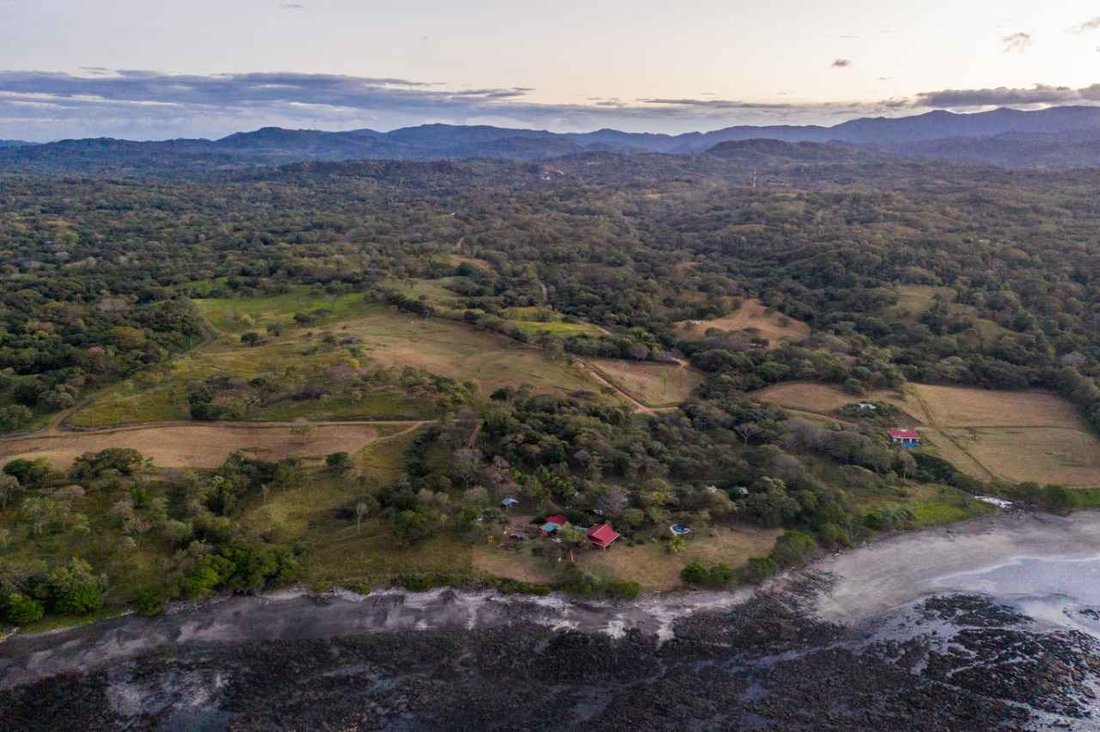 Villa in Santa Cruz, Guanacaste Province, Costa Rica 1 - 16071532