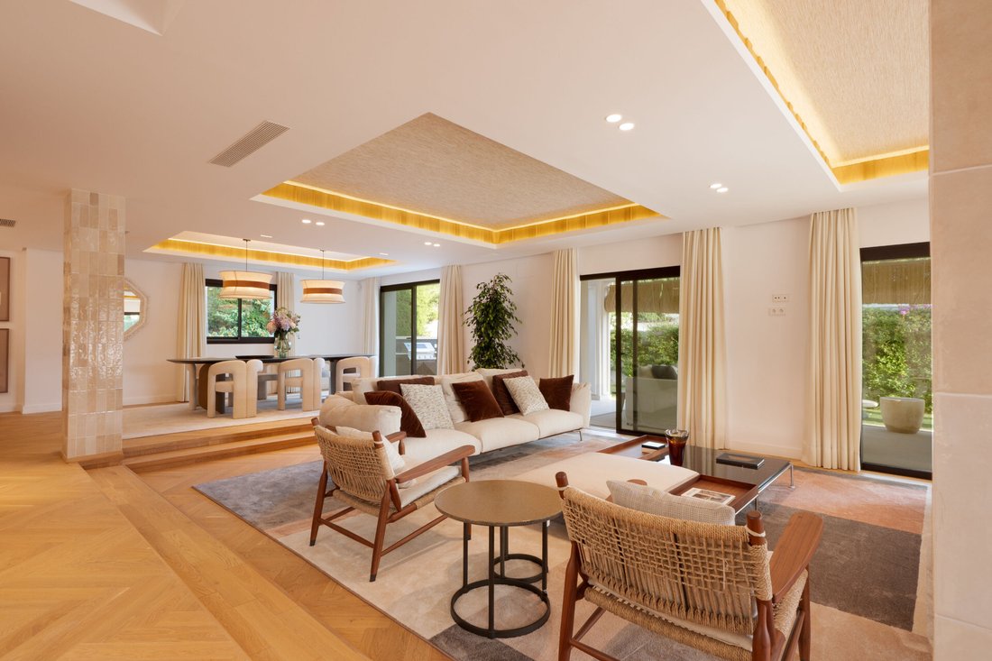 Villa in Estepona, Andalusia, Spain 3 - 16069400