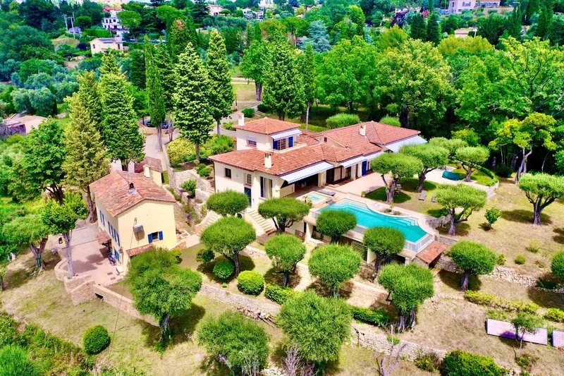 Villa in Mougins, Provence-Alpes-Côte d'Azur, France 1 - 16070778