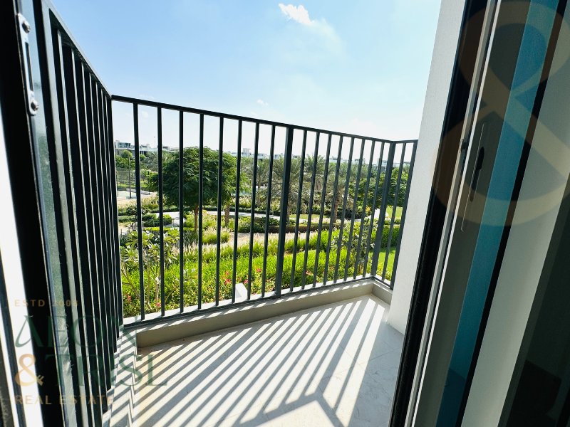 Apartment in Naif, Dubai, United Arab Emirates 5 - 16069594