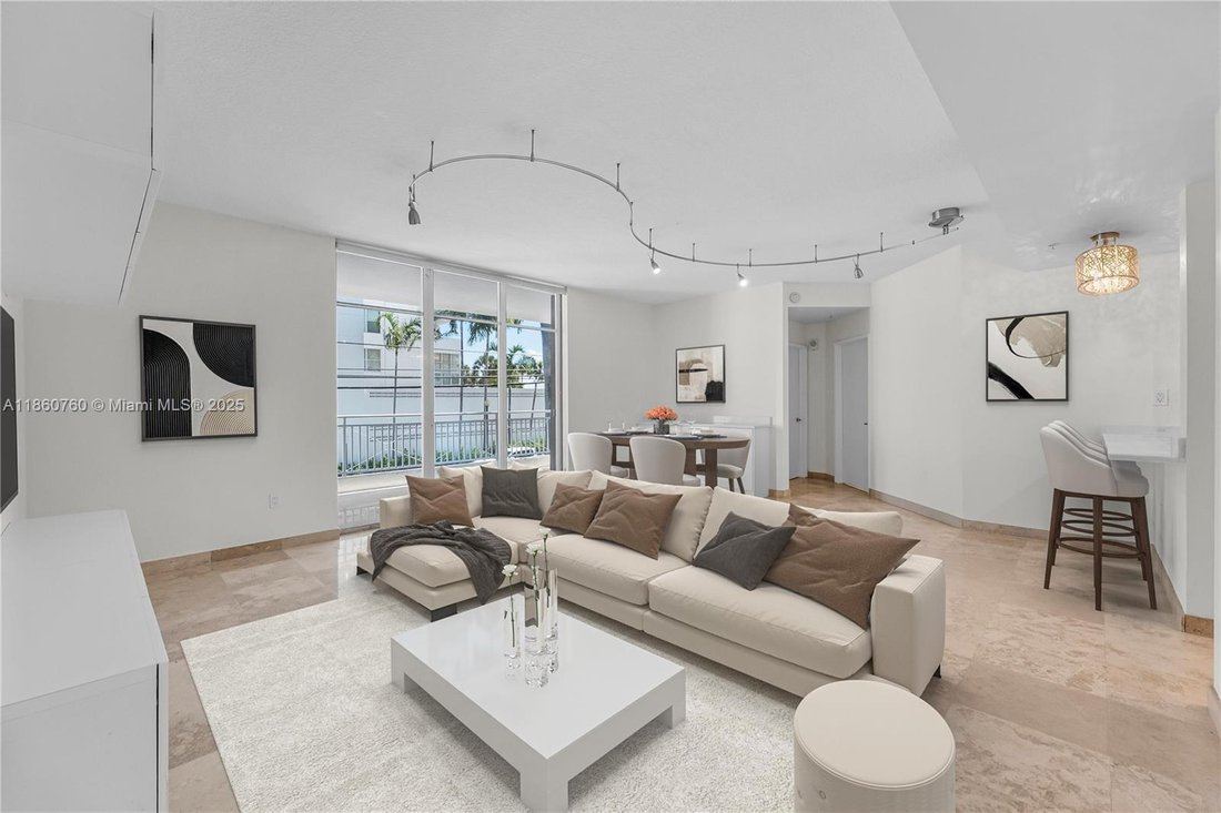 Condo in Miami Beach, Florida, United States 1 - 16070997