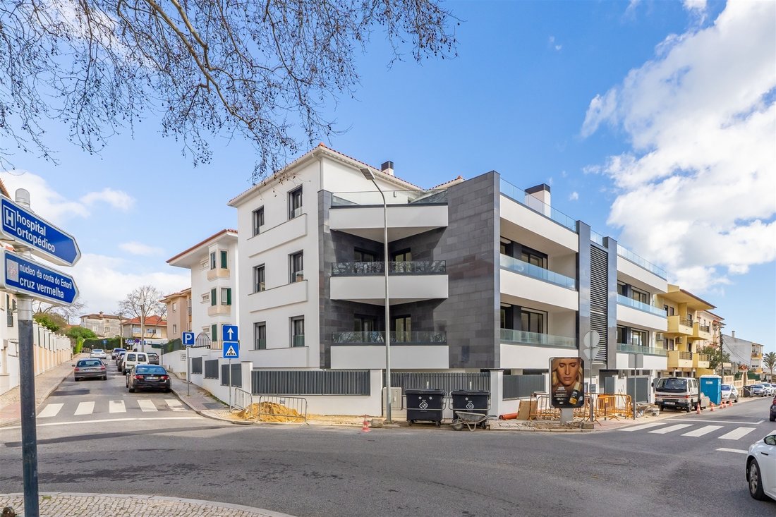 Apartment in Parede, Lisbon, Portugal 3 - 16070456