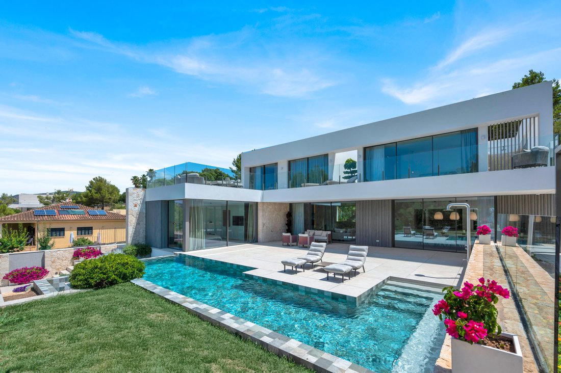 Villa in Calvia, Balearic Islands, Spain 2 - 16069096