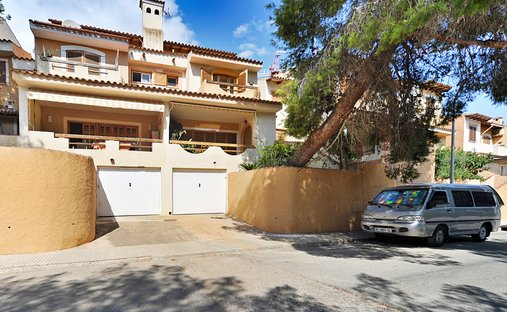 Villa in Cas Catala, Calvia, Balearic Islands 1