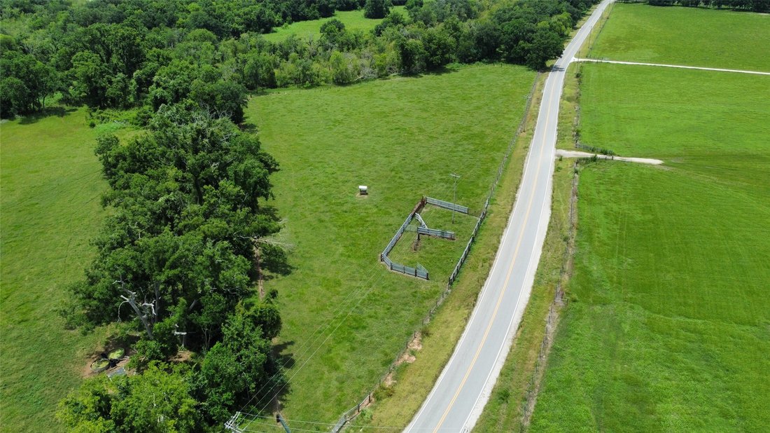 Land in Angleton, Texas, United States 5 - 16071302