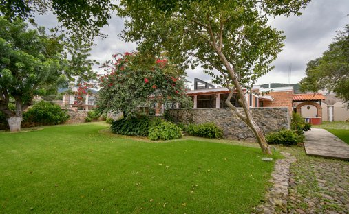 House in San Luis Soyatlán, Jalisco, Mexico 1