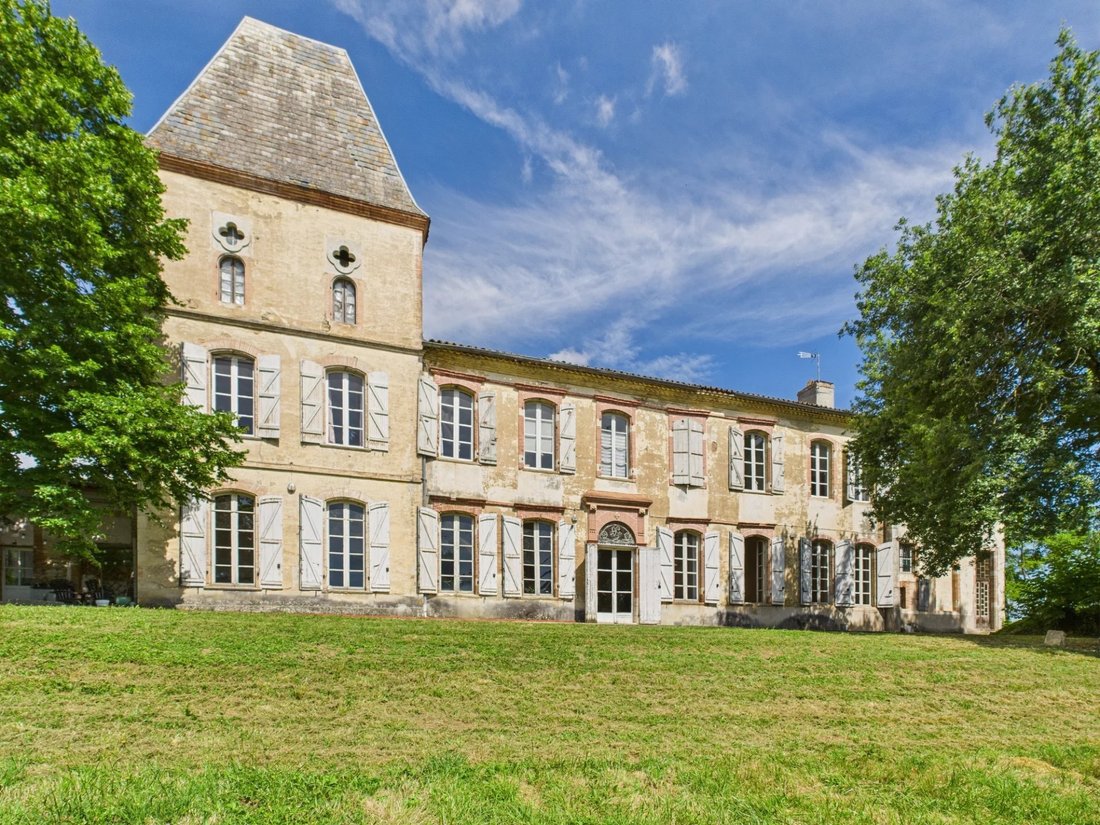 House in Gimat, Occitania, France 1 - 16070580
