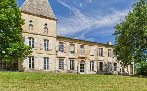House in Gimat, Occitania, France 1