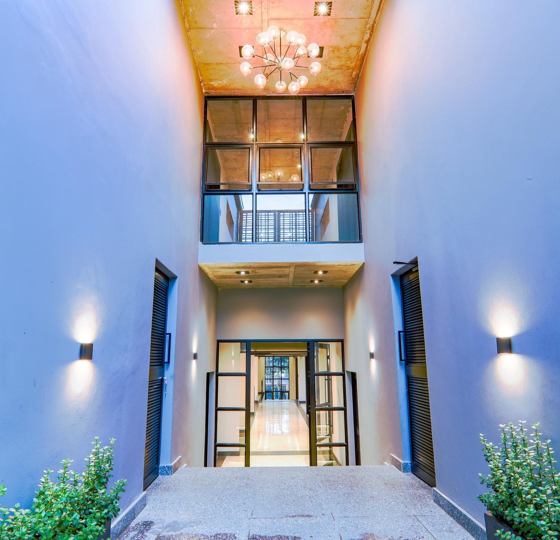 House in Waterkloof, Gauteng, South Africa 3 - 16070731