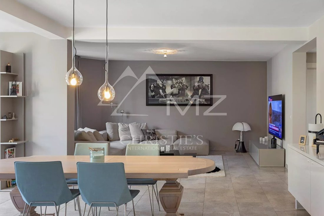 Villa in Antibes, Provence-Alpes-Côte d'Azur, France 4 - 11877367