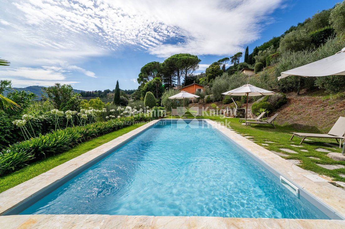 Country House in Pieve di Brancoli, Lucca, Tuscany 1 - 13236581