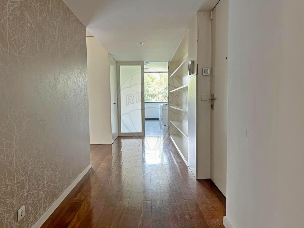 Apartment in Mafamude e Vilar do Paraiso, Porto District, Portugal 4 - 16017613