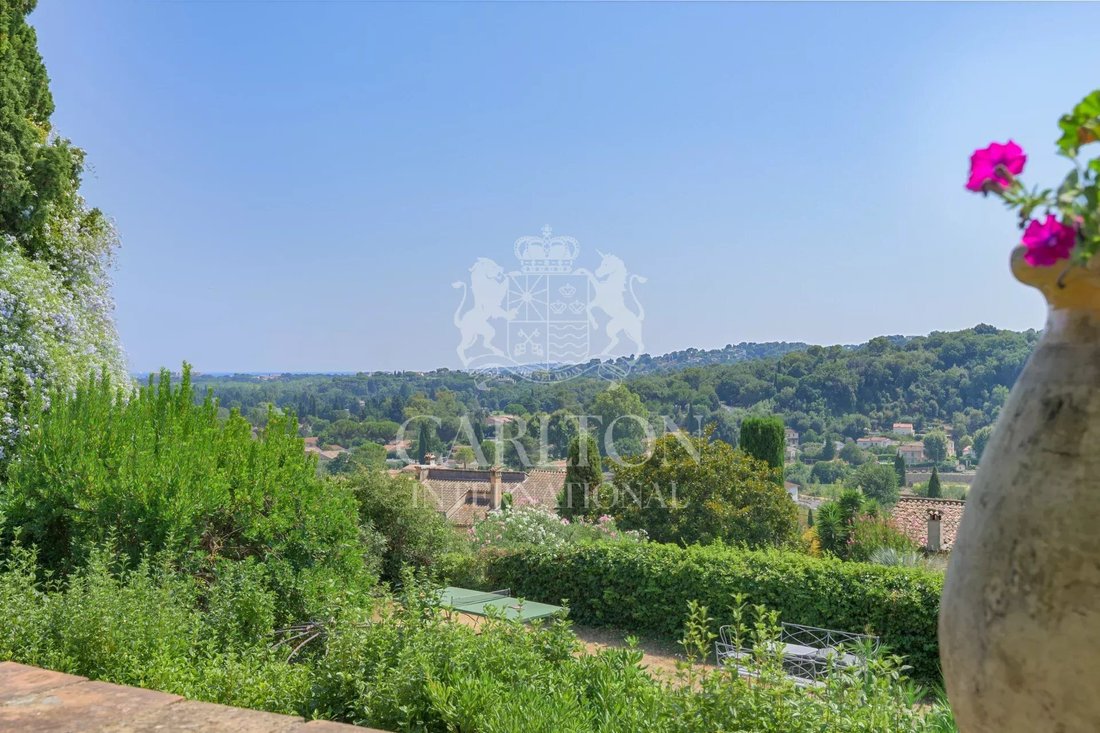 House in Village-Saint Julien-Saint Pierre, Biot, France 2 - 16069142
