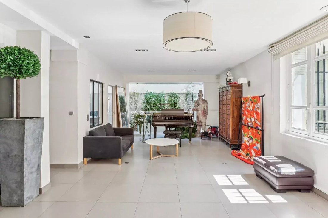 Estate in Muette Nord, Paris 16e Arrondissement, Paris 2 - 16069443