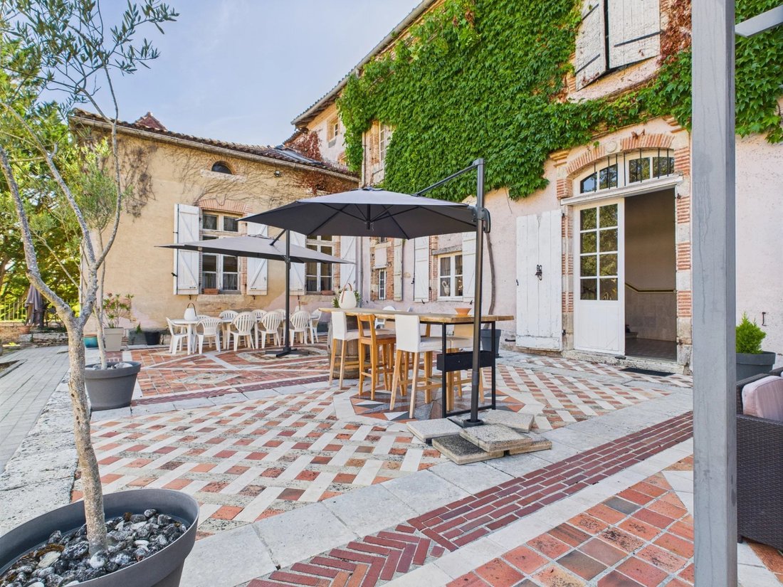 House in Gimat, Occitania, France 4 - 16070580