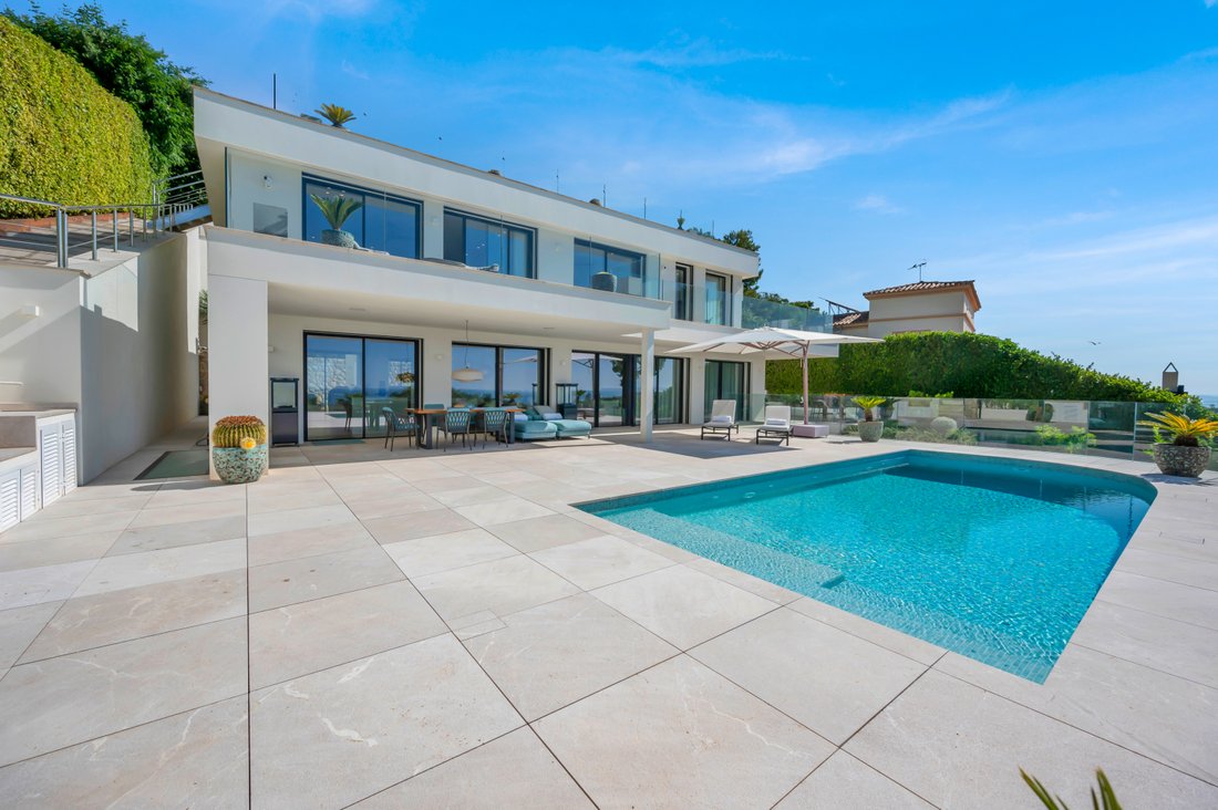 Villa in Portals Nous, Calvia, Balearic Islands 2 - 16069097