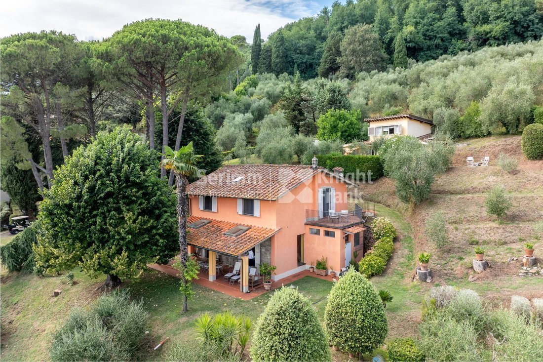 Country House in Pieve di Brancoli, Lucca, Tuscany 3 - 13236581