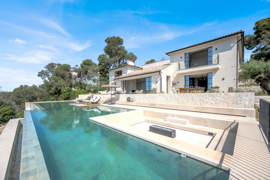Villa in Portals Nous, Calvia, Balearic Islands 3 - 16069094