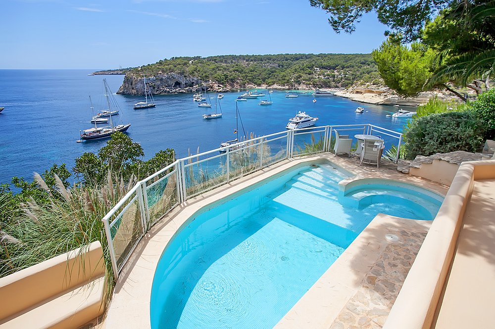 Villa in Sol de Mallorca, Calvia, Balearic Islands 3 - 12890986