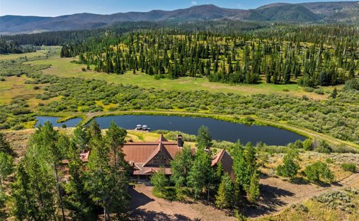 House in Oak Creek, Colorado, United States 1