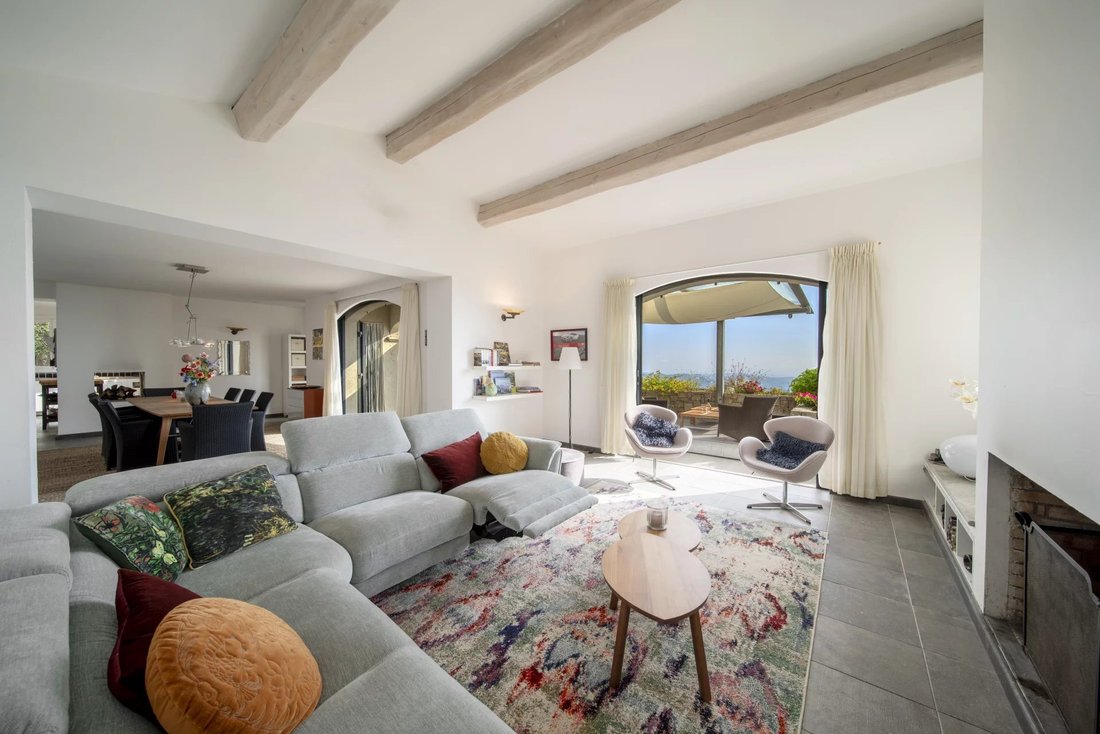 Villa in Châteauneuf-Grasse, Provence-Alpes-Côte d'Azur, France 3 - 13428678