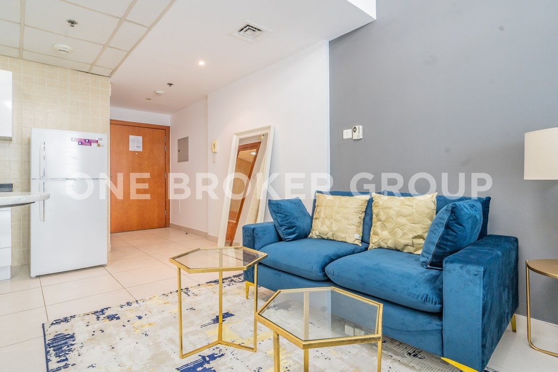 Apartment in Dubai Marina / Marsa Dubai, Dubai, United Arab Emirates 2 - 16069394