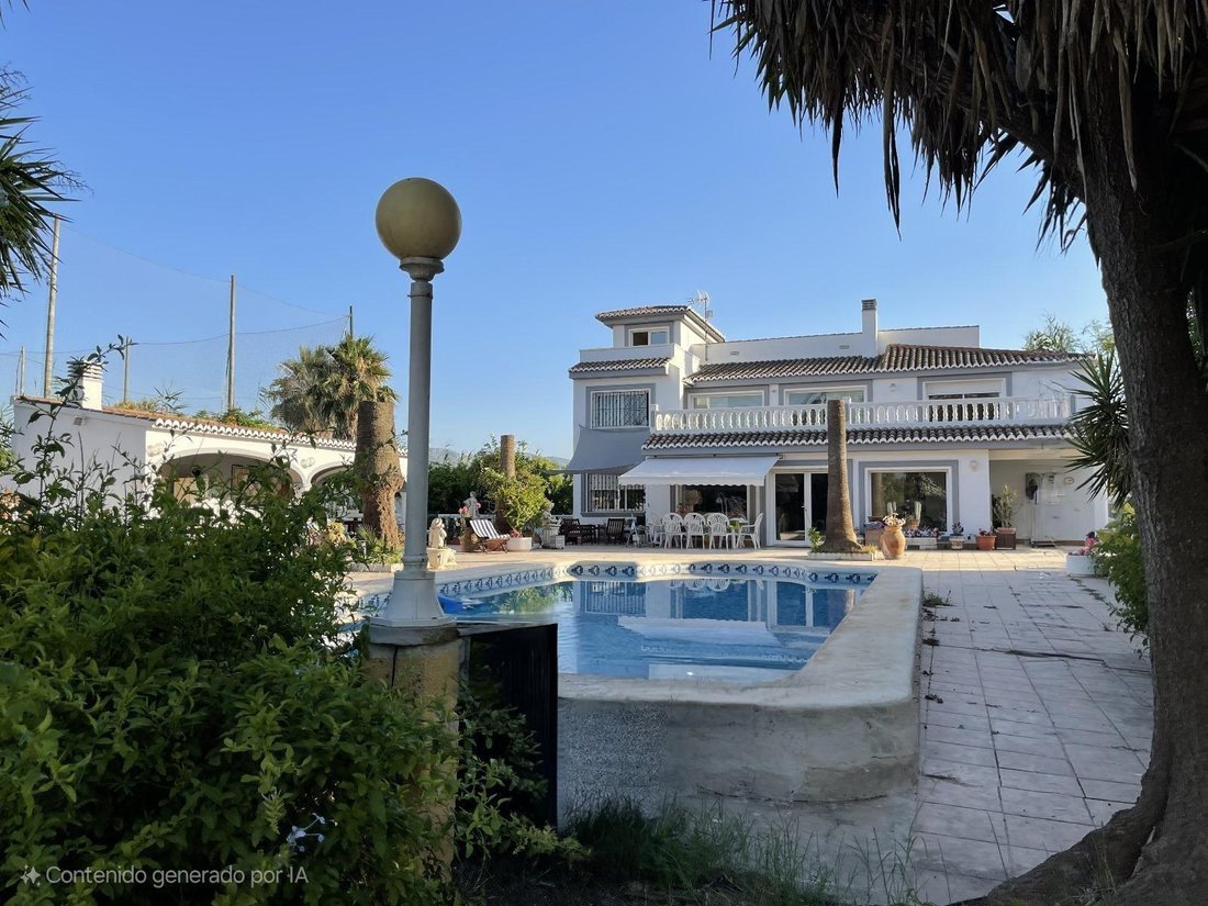 Villa in Oliva, Valencian Community, Spain 2 - 16070443
