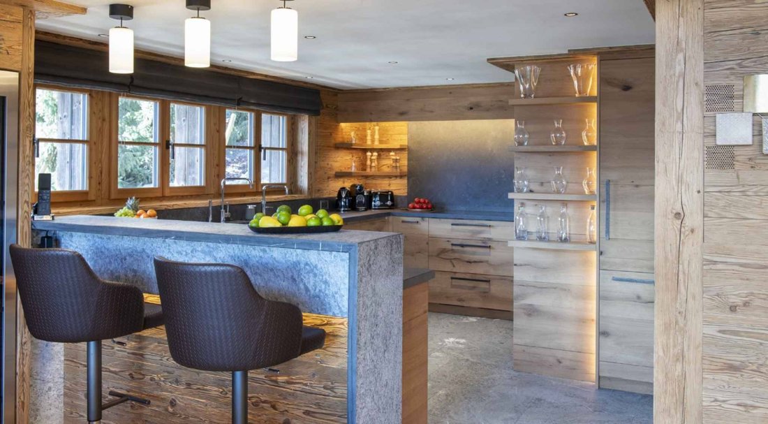 Chalet in Bagnes, Valais, Switzerland 3 - 16069144