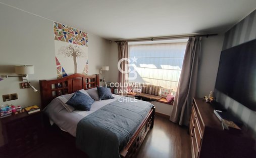 House in Lo Barnechea, Santiago Metropolitan Region, Chile 1
